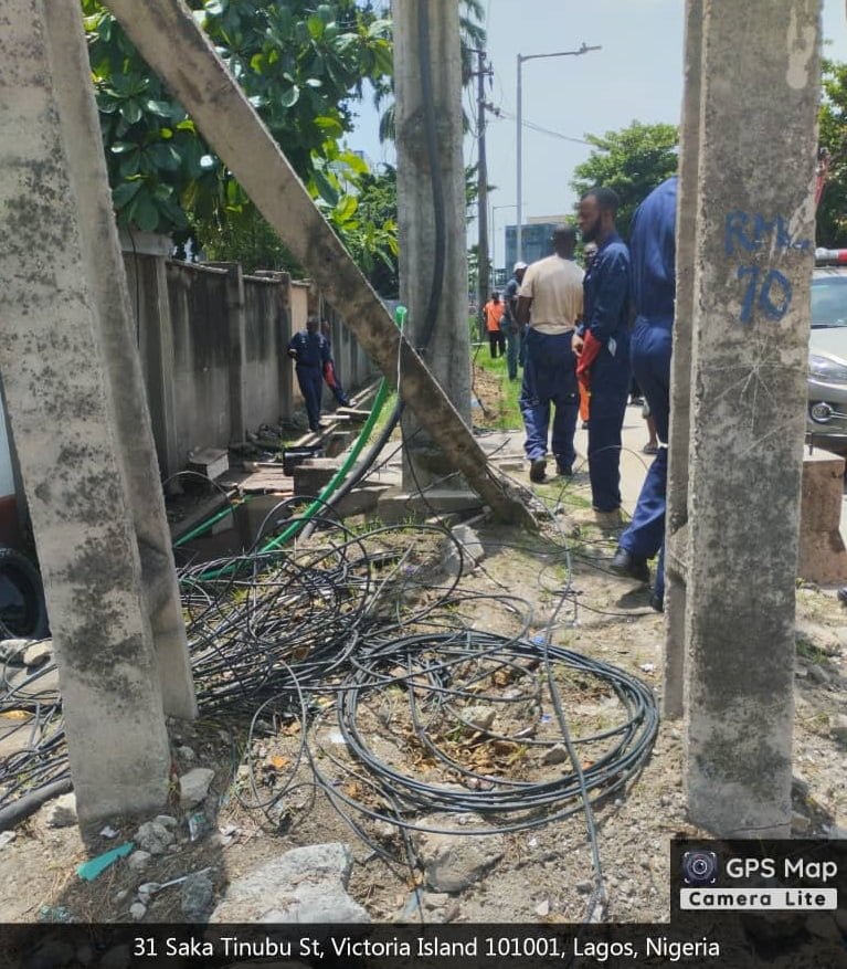 Enforcement of Sagging Cables in and around Lagos Metropolis at 31 Saka Tinubu Str, Victoria island